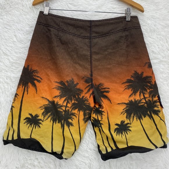 Aeropostale Men's Casual Multicolor Full Print Palms Board Shorts Size 32" - Picture 6 of 8
